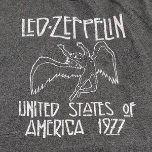 Vintage Y2K 2003 Led Zeppelin USA 1977 CYGNUS Band Tee Mens Large